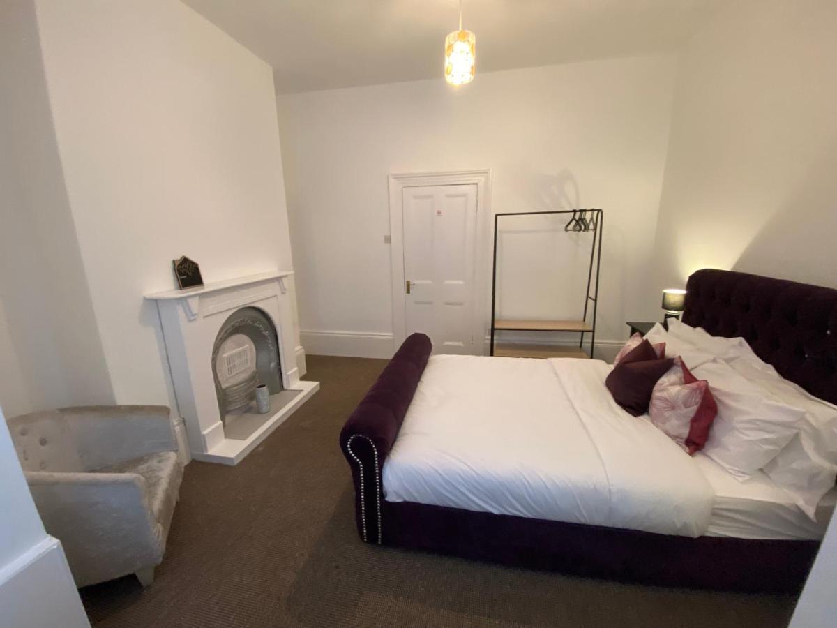 Roker End Guest House Sunderland  Esterno foto