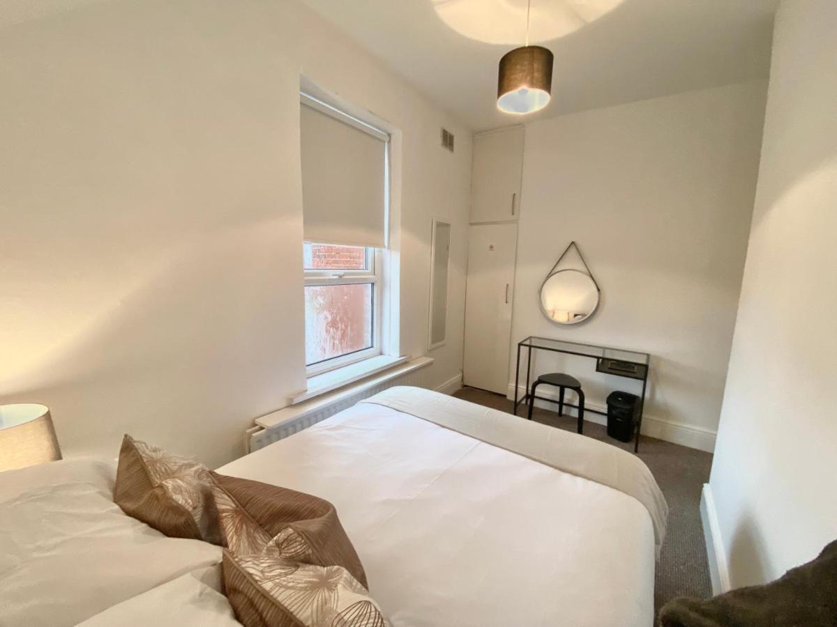 Roker End Guest House Sunderland  Esterno foto