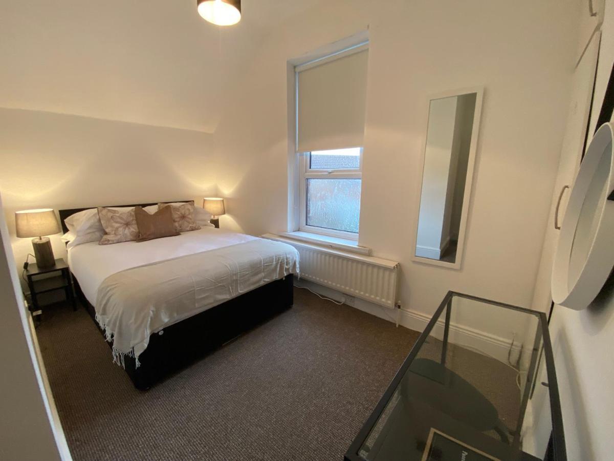 Roker End Guest House Sunderland  Esterno foto